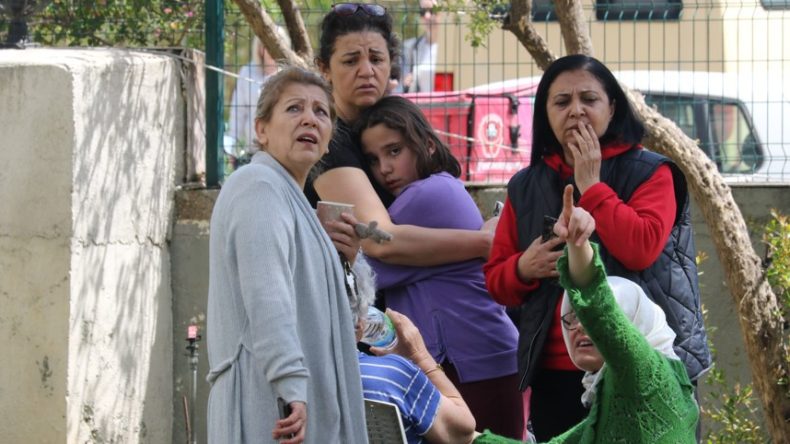 Antalyaspor'un Eski Y&ouml;neticisi Erdal Atılgan'ın Evinde Yangın &Ccedil;ıktı