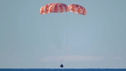Artemis II 10 g&uuml;nl&uuml;k AY g&ouml;revinin ardından D&uuml;nya&rsquo;ya d&ouml;nd&uuml;!