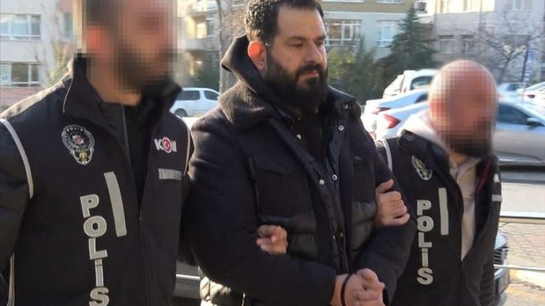 Ayhan Bora Kaplan su&ccedil; &ouml;rg&uuml;t&uuml;ne y&ouml;nelik davada yeni gelişme: 4 tahliye