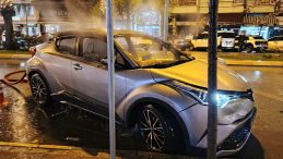 Babasıyla Tartıştı: Park Halindeki Aracı Ateşe Verdi!