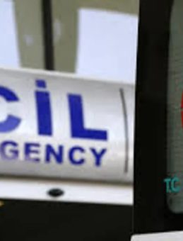 Bah&ccedil;ede acı son: Budama yaparken kolunu kesti