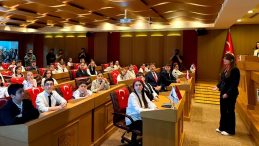 Bah&ccedil;elievler'de 23 Nisan Coşkusu