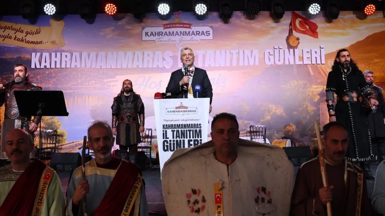 Bakan Bolat'tan Kahramanmaraş depremi açıklaması: Şehirlerimizi kısa sürede ayağa kaldırdık