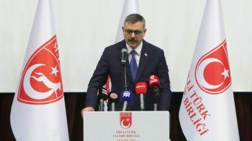 Bakan &Ccedil;ift&ccedil;i: Siyasetle ilgileniyorsanız adaleti merkeze alın