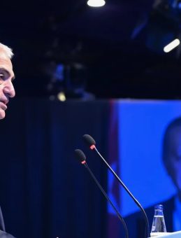 Bakan Ersoy a&ccedil;ıkladı: Son 8 yılda turizmde y&uuml;zde 109 artış! 'T&uuml;rkiye k&uuml;resel g&uuml;&ccedil; olmaya devam ediyor'