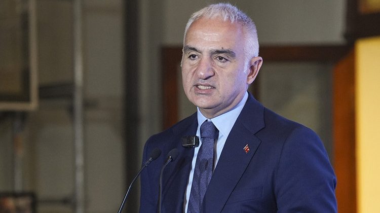 Bakan Ersoy, D&uuml;nya Fikri M&uuml;lkiyet G&uuml;n&uuml;'n&uuml; kutladı