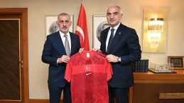 Bakan Ersoy, İbrahim Hacıosmanoğlu'nu kabul etti: Futbolcularla k&uuml;resel tanıtım hamlesi!