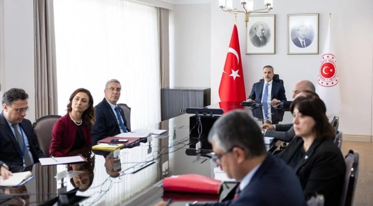 Bakan Fidan, 'H&uuml;rm&uuml;z Boğazı&rsquo;nda durum' konulu &ccedil;evrimi&ccedil;i toplantıya katıldı