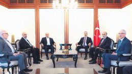 Bakan Fidan Hamas Heyeti ile G&ouml;r&uuml;şt&uuml;