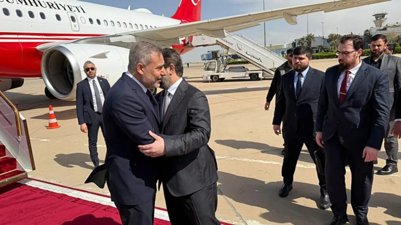 Bakan Fidan, Suriye'ye Gitti: Zelenskiy ve Şara ile G&ouml;r&uuml;şmesi Planlanıyor