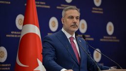 Bakan Fidan&rsquo;dan &lsquo;H&uuml;rm&uuml;z&rsquo; A&ccedil;ıklaması: Temaslarımız S&uuml;r&uuml;yor