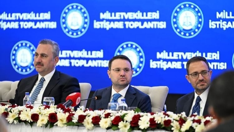 Bakan G&uuml;rlek, G&uuml;neydoğu Anadolu B&ouml;lgesi milletvekilleriyle bir araya geldi