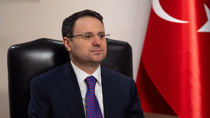 Bakan G&uuml;rlek'ten İmralı'da konut yapıldığı iddiasına yanıt