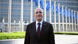 Bakan Şimşek K&uuml;resel Finansın Tepe Y&ouml;neticileriyle Bir Araya Gelecek