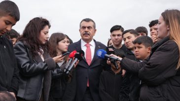 Bakan Tekin: &Ccedil;ocuklarımızın g&uuml;venliği i&ccedil;in gereken her adım atılacak! Hi&ccedil;bir risk unsuru g&ouml;z ardı edilmeyecek