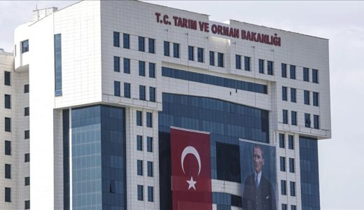 Bakanlık'tan mera kullanımı yasağı iddiasına cevap: "Yasak yok, takvim var"