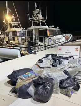 Balıkesir&rsquo;de uyuşturucu operasyonu: 158 kg skunk uyuşturucu madde ele ge&ccedil;irildi