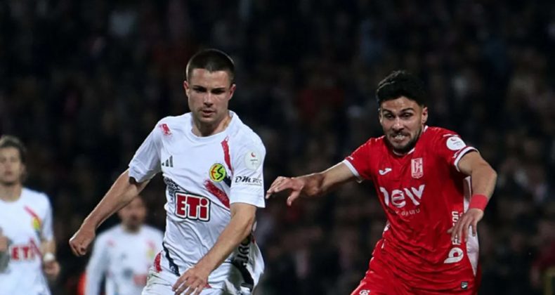 Balıkesirspor, Eskişehirspor karşısında avantajı kaptı