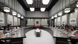 Başkan Erdoğan &ccedil;ocuklarla bir araya geldi