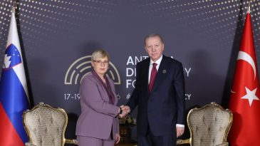 Başkan Erdoğan Slovenya Cumhurbaşkanı Natasa Pirc Musar ile g&ouml;r&uuml;şt&uuml;