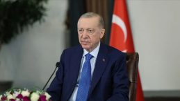 Başkan Erdoğan, Sultanlar Ligi Şampiyonu Olan Vakıfbank Spor Kul&uuml;b&uuml;'n&uuml; Kutladı