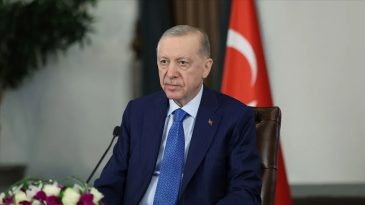 Başkan Erdoğan, Sultanlar Ligi Şampiyonu Olan Vakıfbank Spor Kul&uuml;b&uuml;'n&uuml; Kutladı