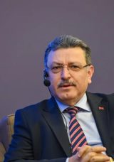 Başkan Gen&ccedil; Ankara'da Trabzonlulara Hitap Etti