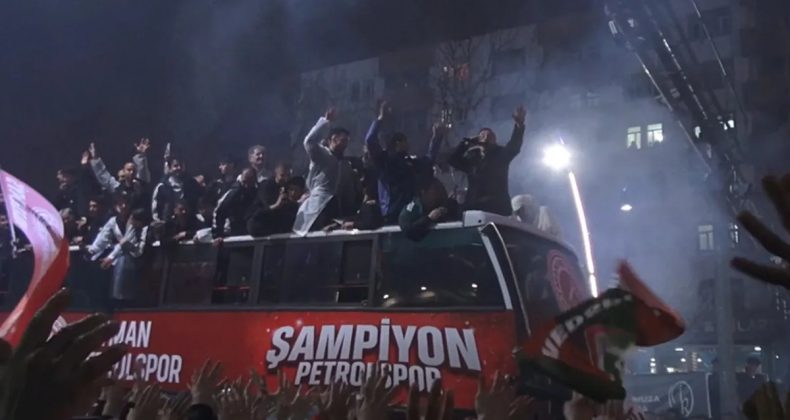 Batman Petrolspor'a Şehirde Coşkulu Karşılama!