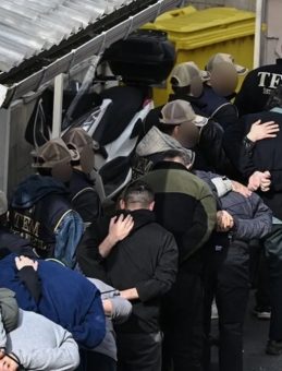 Beşiktaş'ta polis noktasına y&ouml;nelik saldırıda soruşturma s&uuml;r&uuml;yor: 1 ş&uuml;pheli daha g&ouml;zaltına alındı