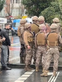 Beşiktaş’ta bankaya silahlı baskın yapmıştı: Olay anı görüntüsü ortaya çıktı… O saldırgan tutuklandı