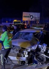 Beykoz'da Feci Kaza: Servis Minib&uuml;s&uuml; ile Otomobil &Ccedil;arpıştı! 1&rsquo;i Ağır 11 Yaralı