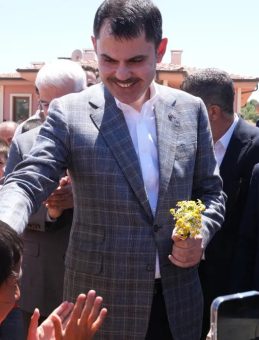 Bir Halı Saha, Binlerce Hayal: Depremzede &Ccedil;ocuklara Umut Olan Proje Adıyaman&rsquo;da Hayata Ge&ccedil;ti