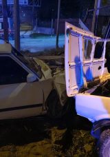 Bolu&rsquo;da Alkoll&uuml; S&uuml;r&uuml;c&uuml;ye Dudak U&ccedil;uklatan Ceza! Otomobil İstinat Duvarına Ok Gibi Saplandı: Ehliyeti de Yokmuş&hellip;