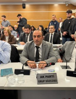 Bornova AK Parti Grup Başkanvekili Sait Tatlı &Ouml;mer Eşki&rsquo;yi İstifaya Davet Etti