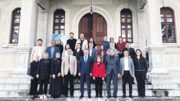 Boşluk Duygusu Kaosa S&uuml;r&uuml;kl&uuml;yor