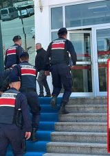 Burdur&rsquo;da hayrete d&uuml;ş&uuml;ren olay! Sosyal medya &uuml;zerinden akılalmaz tehditler savurdu: Evleneceğim kadını teslim etmezseniz&hellip;