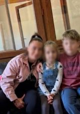 Bursa'da hurda evde bulunmuştu: Minik Nazar'ın mutlu sonu! Kardeşiyle kavuşma anı y&uuml;rekleri burktu&hellip;