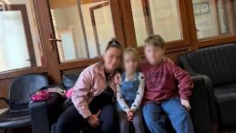 Bursa'da hurda evde bulunmuştu: Minik Nazar'ın mutlu sonu! Kardeşiyle kavuşma anı y&uuml;rekleri burktu&hellip;