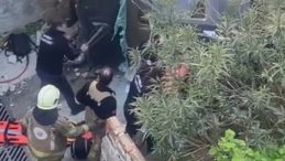 Bursa'da kaza yapan ara&ccedil; merdivenlerden yuvarlandı