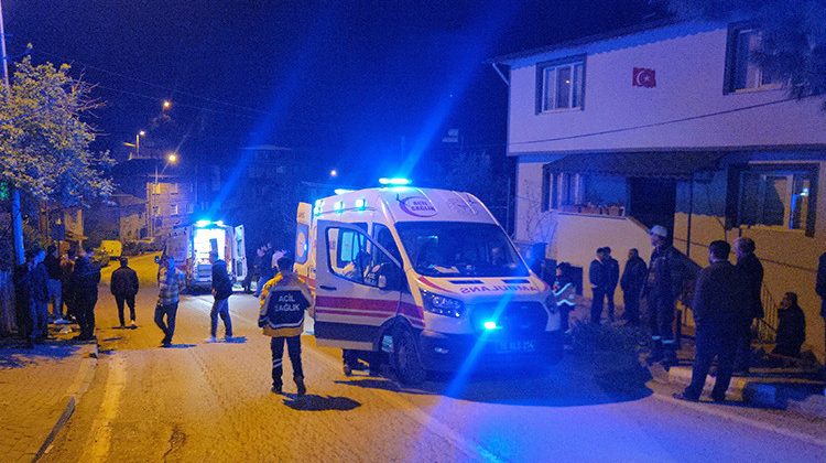 Bursa&rsquo;da husumetliler arasında silahlı kavga: 2 &ouml;l&uuml;, 1 yaralı