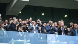 Bursaspor Başkanı Enes &Ccedil;elik: S&uuml;per Lig i&ccedil;in yarından itibaren &ccedil;alışmaya başlayacağız!