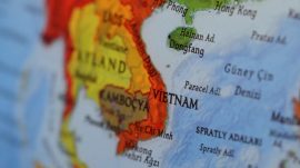 &Ccedil;in ve Vietnam&rsquo;dan g&ouml;vde g&ouml;sterisi! Beibu K&ouml;rfezi'nde ortak sahil g&uuml;venlik devriyesi yaptı