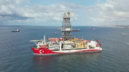 &Ccedil;ağrı Bey Sondaj Gemisi, CURAD-1 kuyusuna doğru yola &ccedil;ıktı