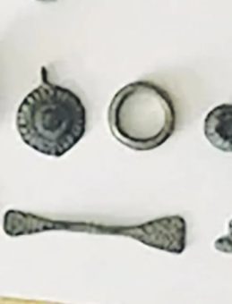 &Ccedil;&ouml;pl&uuml;kte Hazine Buldu