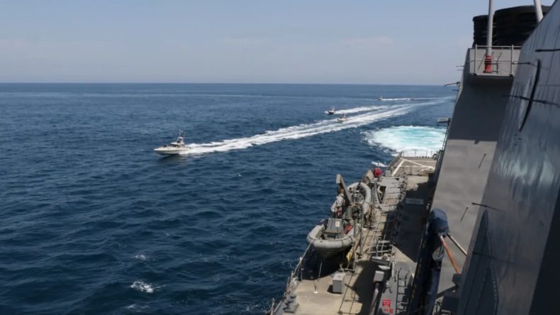 &Ccedil;in&rsquo;den ABD&rsquo;nin H&uuml;rm&uuml;z Ablukasına Sert Tepki: Tehlikeli ve Sorumsuz bir Eylem