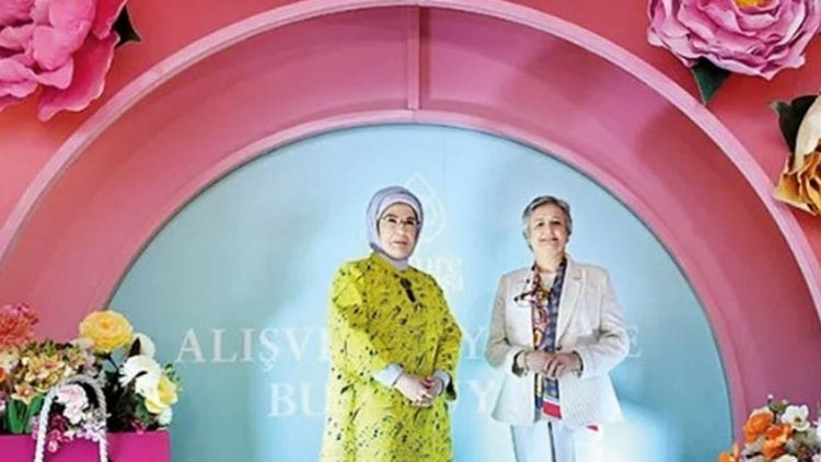 Cemre &Ccedil;arşısı kapılarını 4&rsquo;&uuml;nc&uuml; kez a&ccedil;ıyor