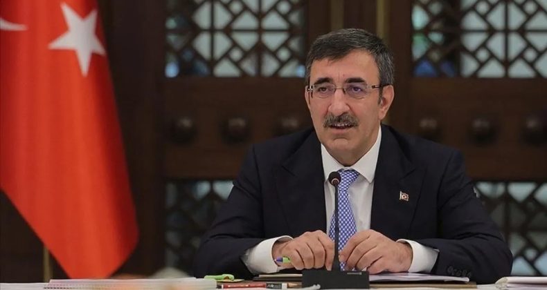 Cevdet Yılmaz'dan 'eşel mobil' açıklaması: Akaryakıt artışının daha sınırlı yansımasını sağladık