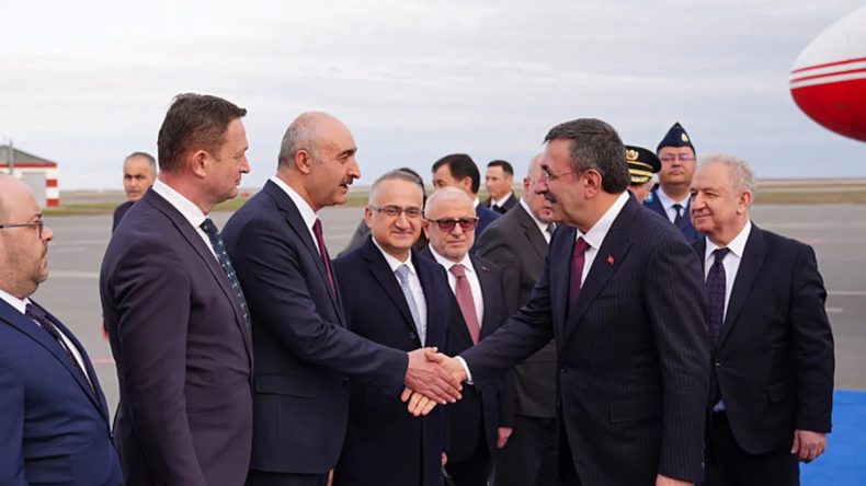 Cevdet Yılmaz'dan Kazakistan ile iş birliği vurgusu: "Doğrudan yatırımların artmasını arzu ediyoruz"