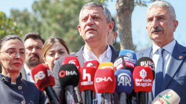 CHP Genel Başkanı &Ouml;zg&uuml;r &Ouml;zel'den Cezaevi Ziyaretleri ve A&ccedil;ıklamalar