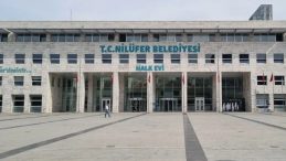 CHP&rsquo;li Nil&uuml;fer Belediyesi'ndeki yolsuzluk davasında sanıklar hakim karşısında
